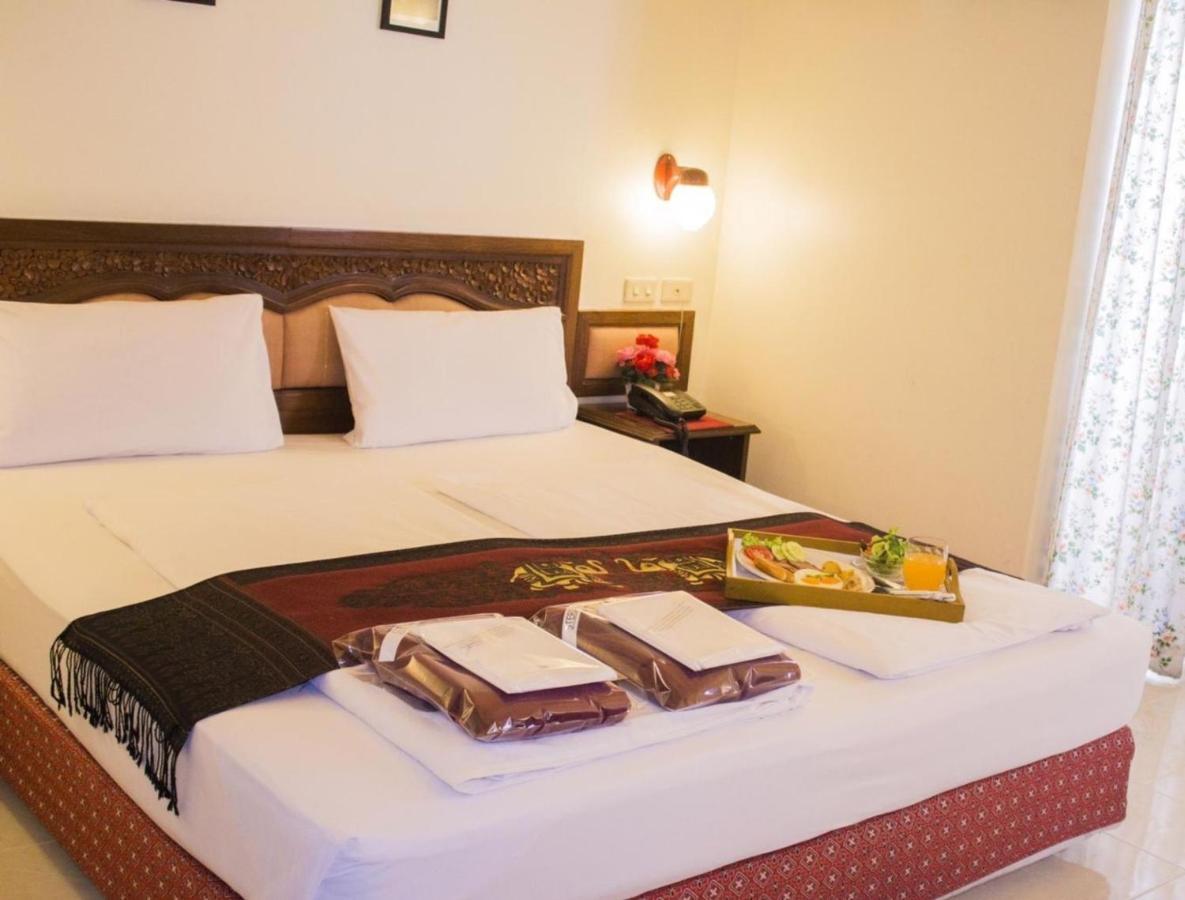 People Place Classic Hotel Sha Extra Plus Чіангмай Екстер'єр фото