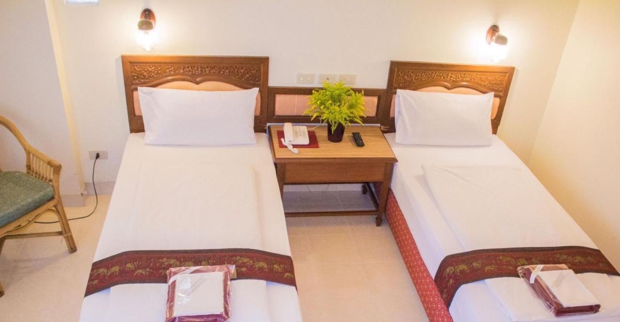 People Place Classic Hotel Sha Extra Plus Чіангмай Екстер'єр фото