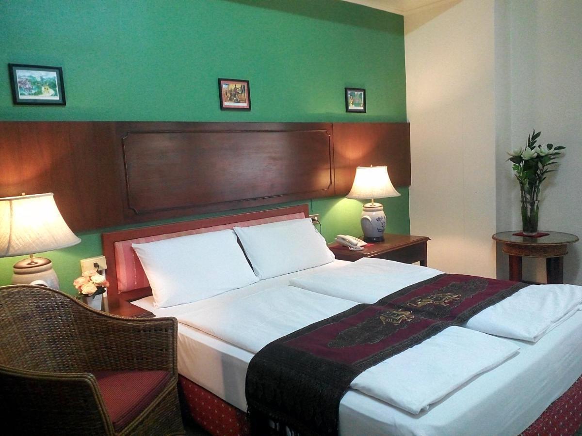 People Place Classic Hotel Sha Extra Plus Чіангмай Екстер'єр фото