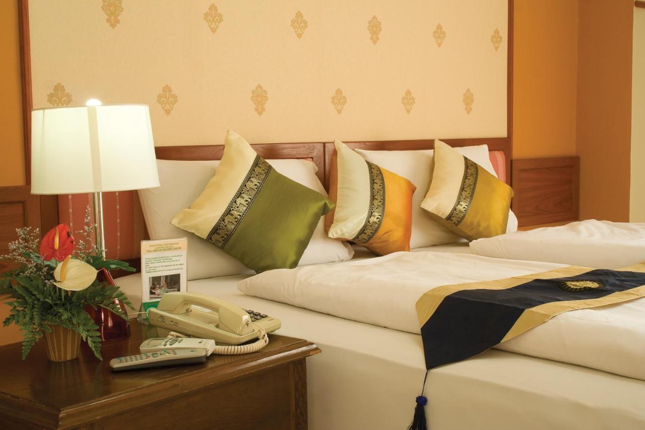 People Place Classic Hotel Sha Extra Plus Чіангмай Екстер'єр фото